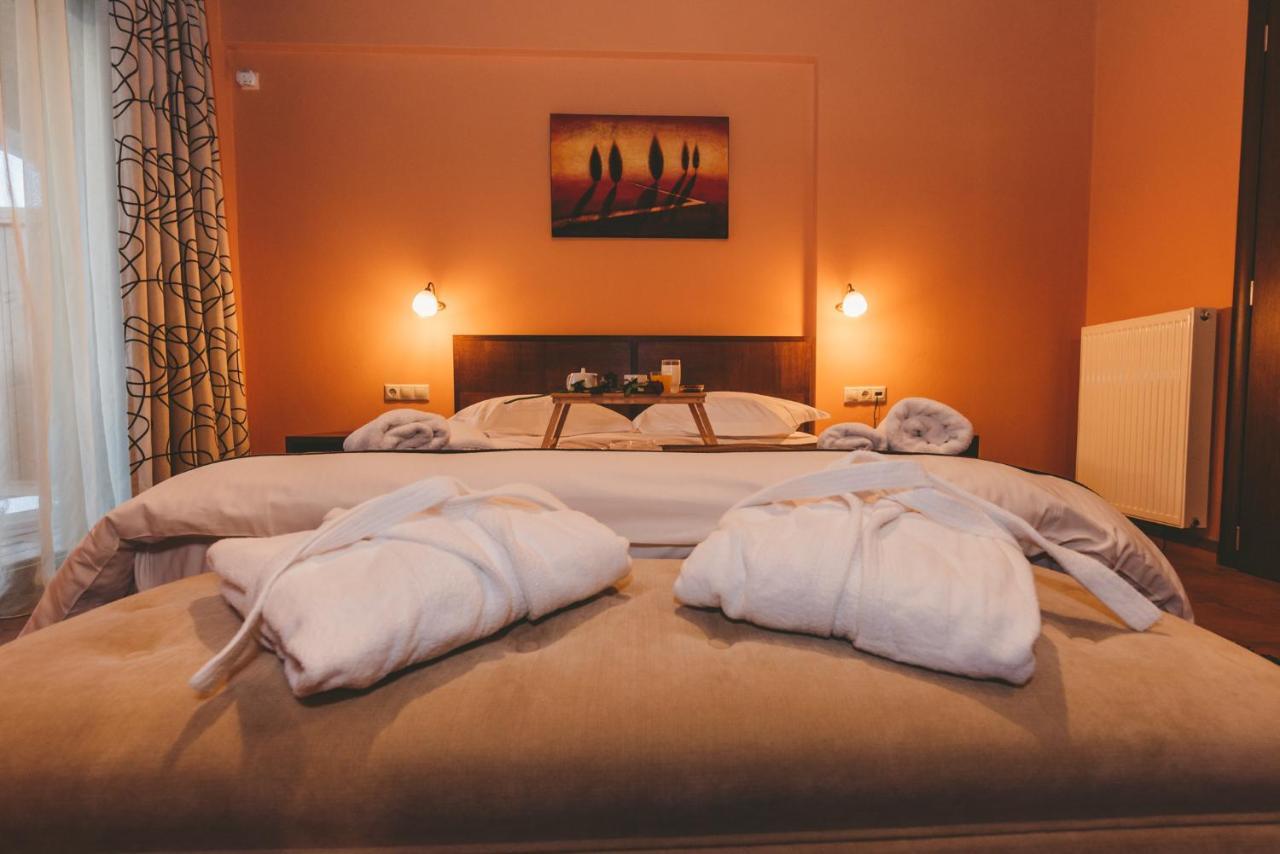 Thea Mainalou Hotel Vitina Luaran gambar
